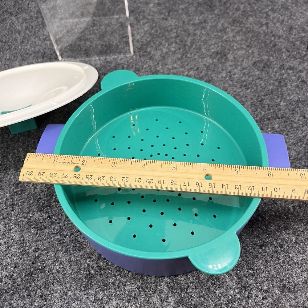 Tupperware 3 Piece 7